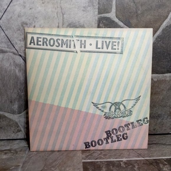 Aerosmith Live! Bootleg 2 LP Vinyl Records NM Condition PC2-35564 1978 - Picture 1 of 8